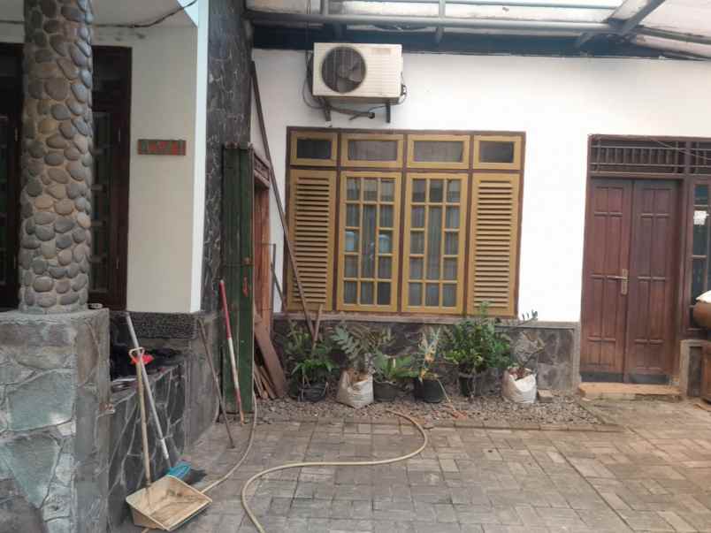 dijual rumah perum kopti setu cipayung