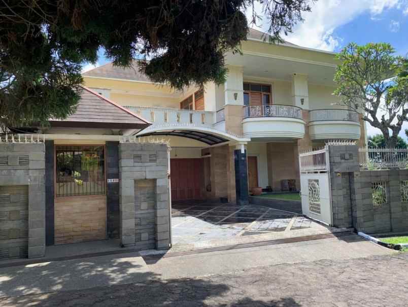 dijual rumah perumahan budi indah