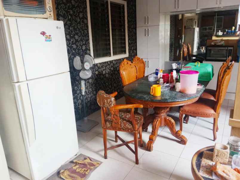 dijual rumah perumahan gardenia