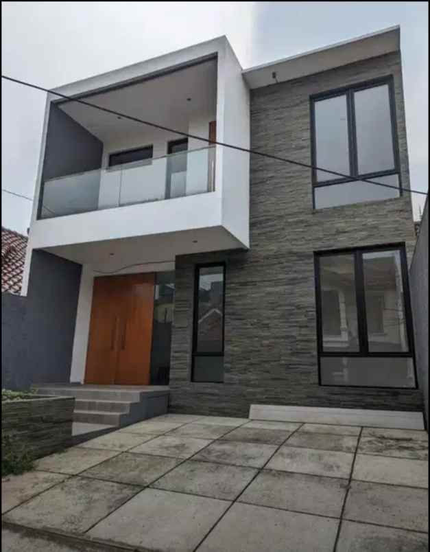 dijual rumah perumahan griya bintara