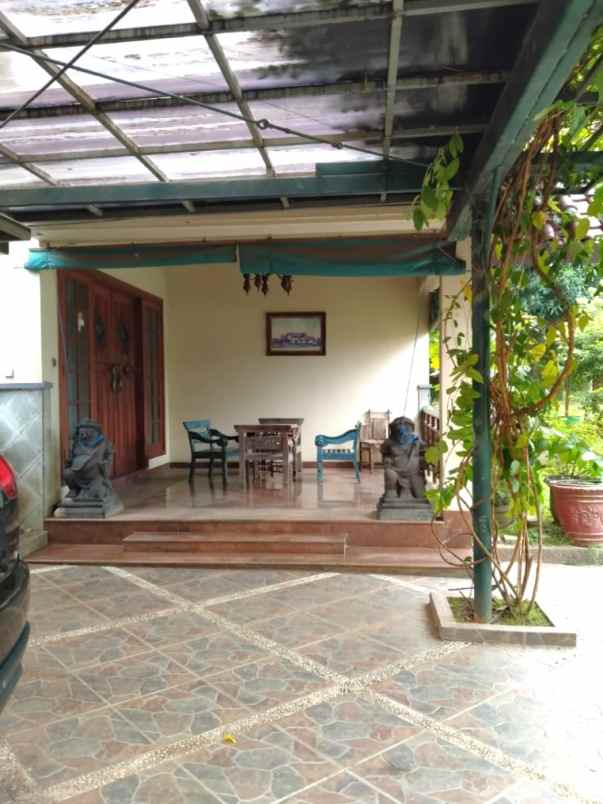 dijual rumah perumahan kemang pratama