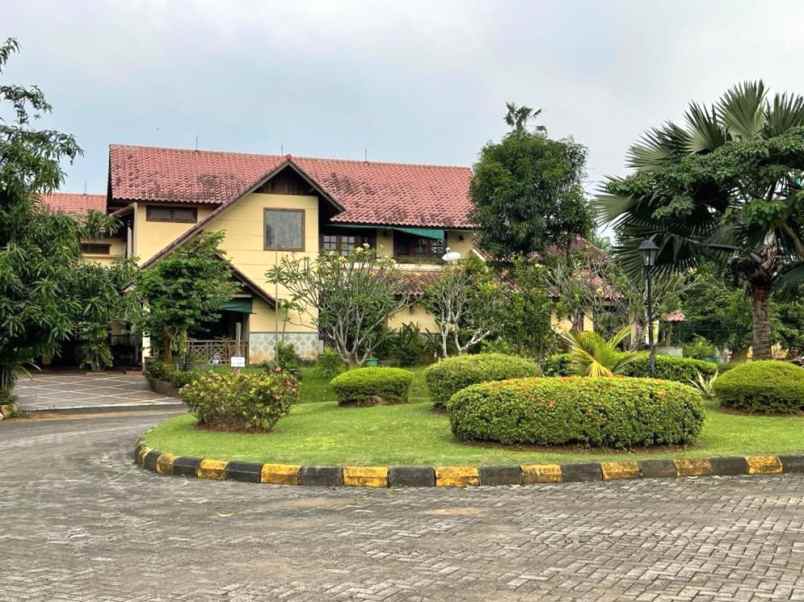 dijual rumah perumahan kemang pratama