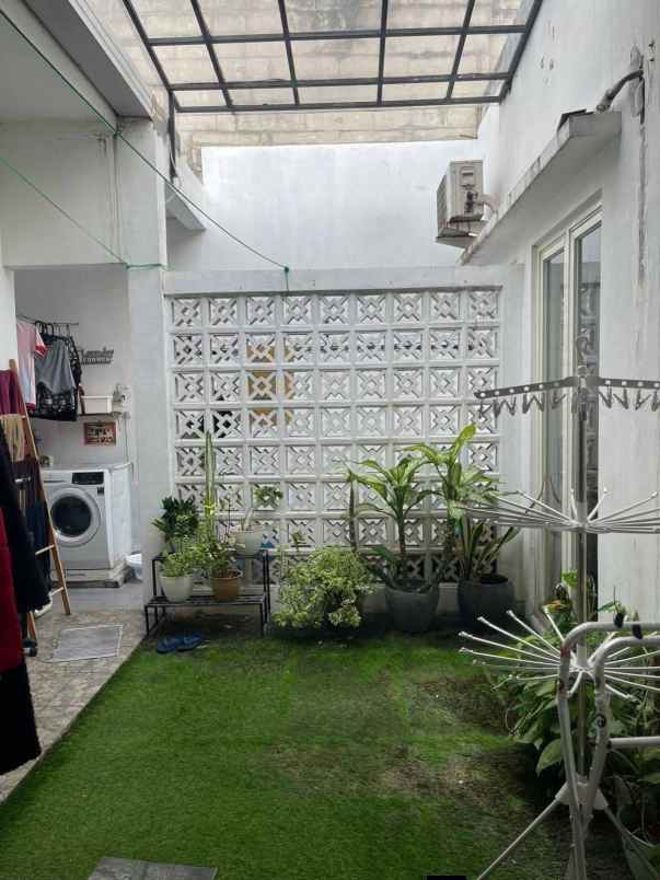 dijual rumah perumahan pandugo rungkut