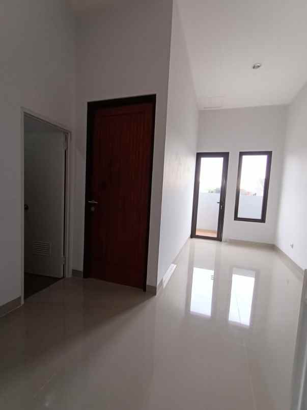 dijual rumah perumahan pernata pamulang