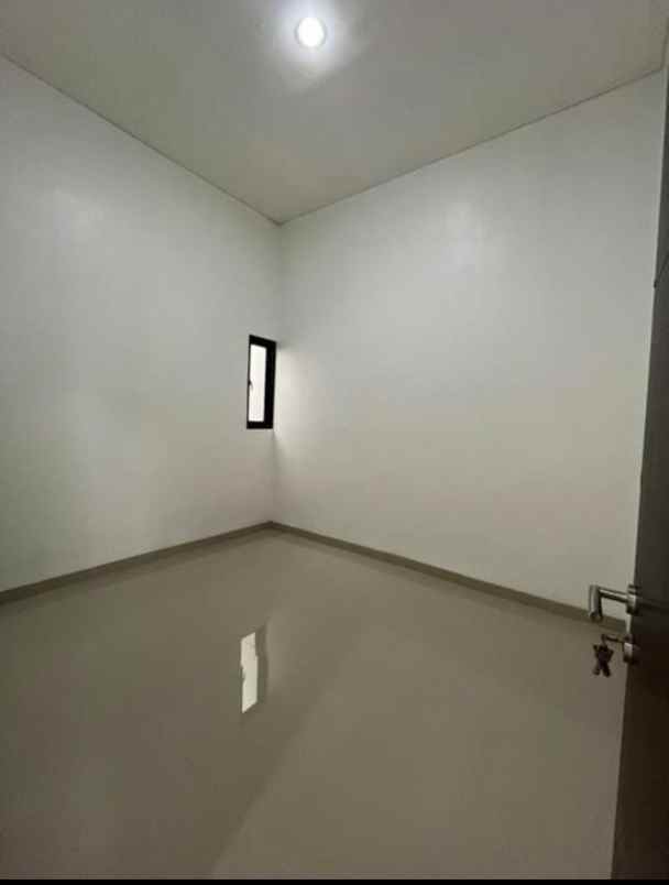 dijual rumah perumahan telaga mas duta