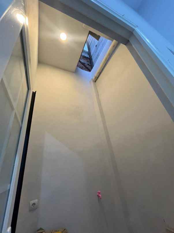 dijual rumah perumahan telaga mas duta