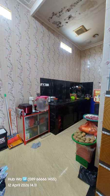 dijual rumah perumahan villa taman