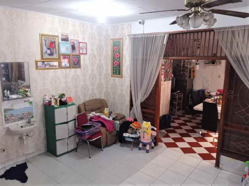 dijual rumah perumahna taman harapan