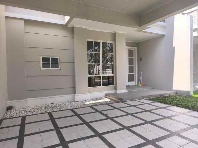 dijual rumah podomoro park