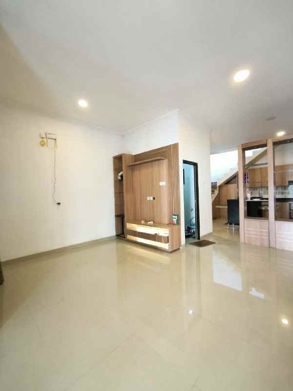 dijual rumah pondok permai kartasura