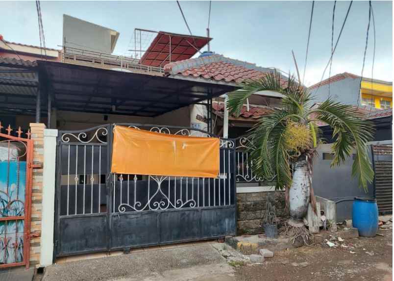 dijual rumah poris