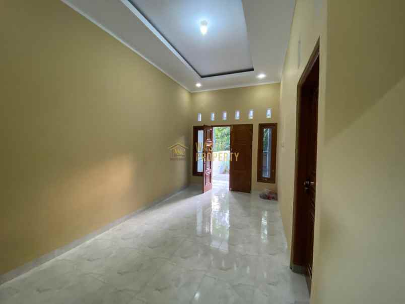 dijual rumah prambanan