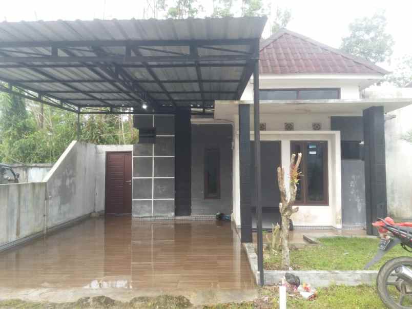 dijual rumah pribadi lokasi strategis