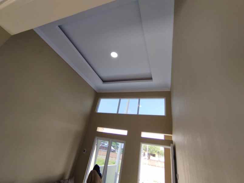 dijual rumah pucangsawit jebres surakarta