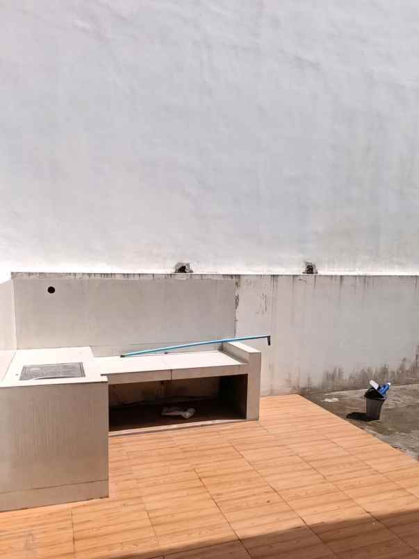 dijual rumah pudakpayung