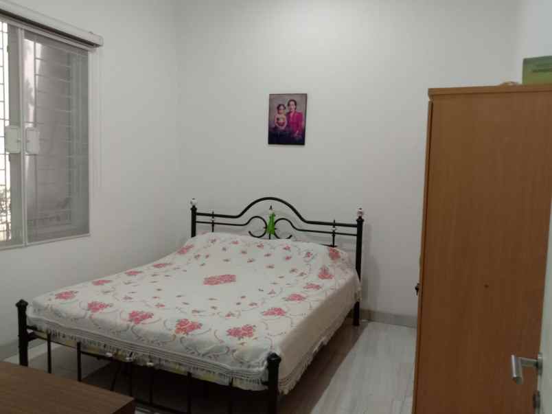 dijual rumah pulo indah