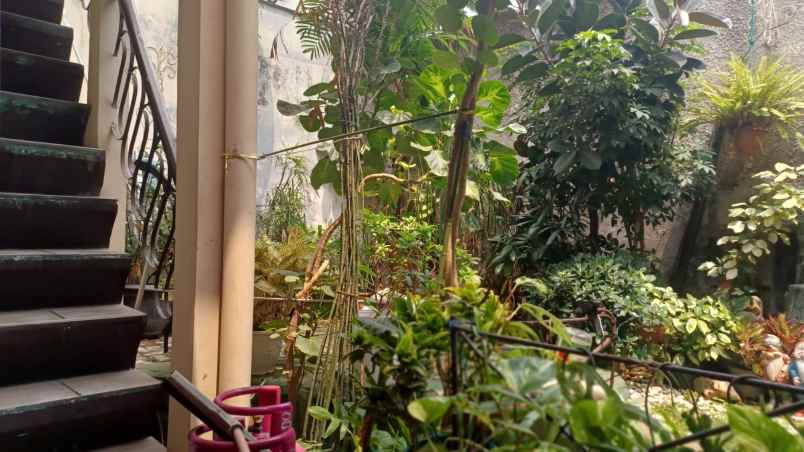 dijual rumah pulomas pulogadung jakarta