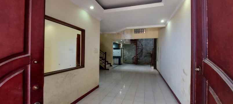 dijual rumah puspa gading kelapa gading