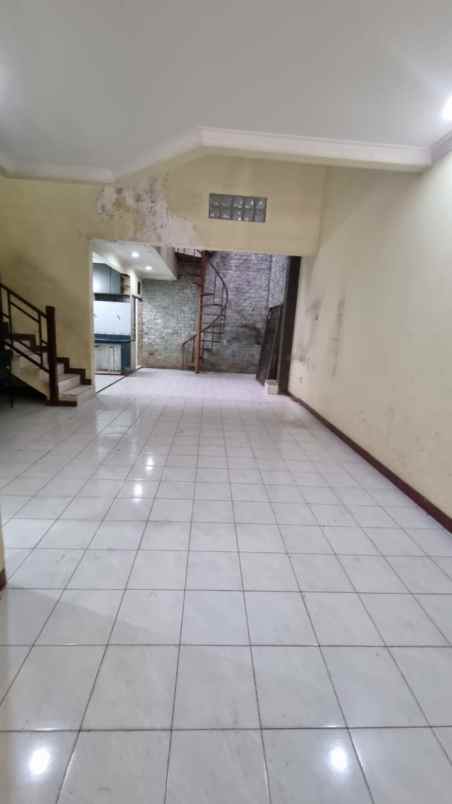 dijual rumah puspa gading kelapa gading