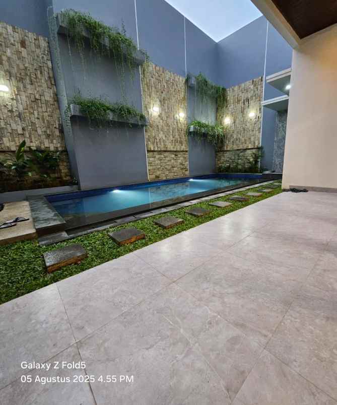 dijual rumah radio dalam kec kebayoran