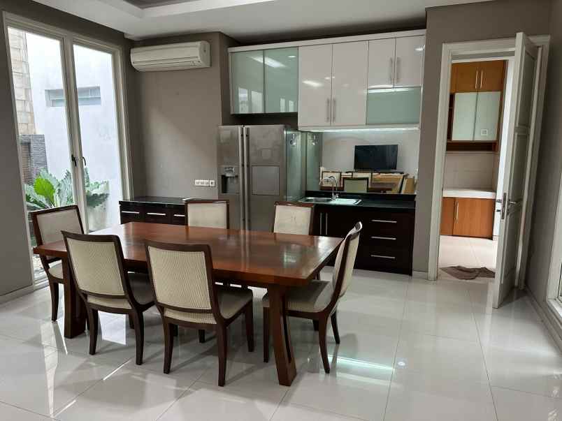 dijual rumah raffles garden citraland