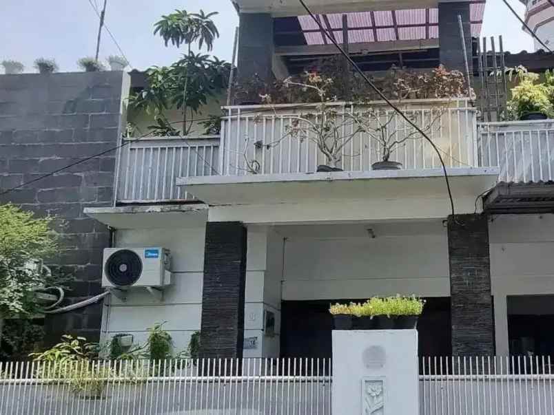 dijual rumah rawamangun