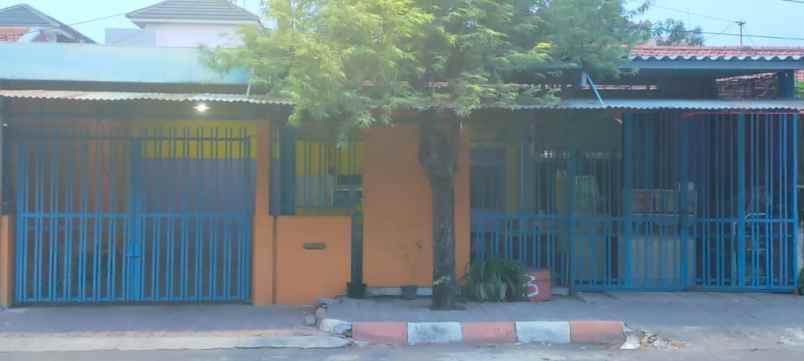 dijual rumah raya gayungsari