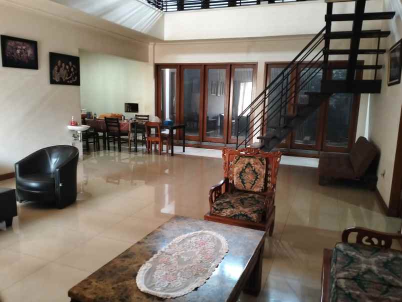 dijual rumah riung bandung