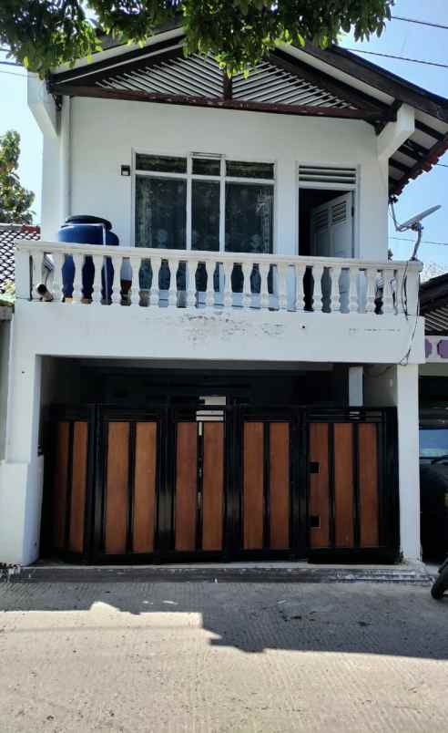 dijual rumah sariwangi