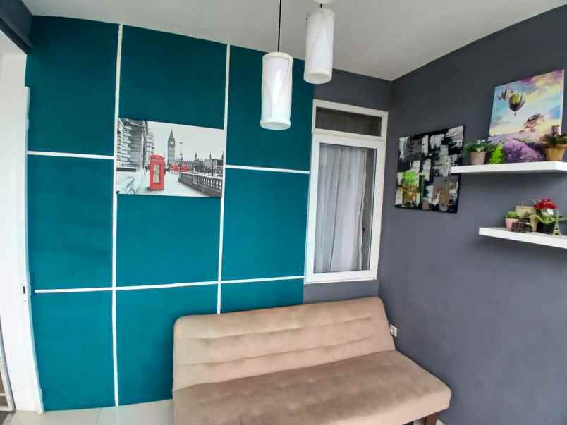 dijual rumah sariwangi cihanjuang