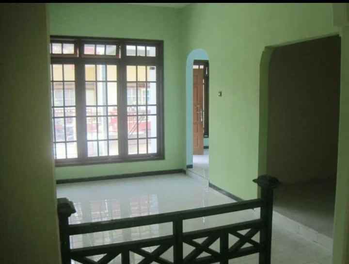 dijual rumah sawojajar 1