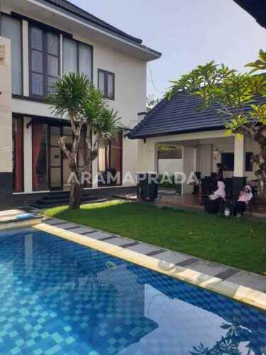 dijual rumah sekar tunjung