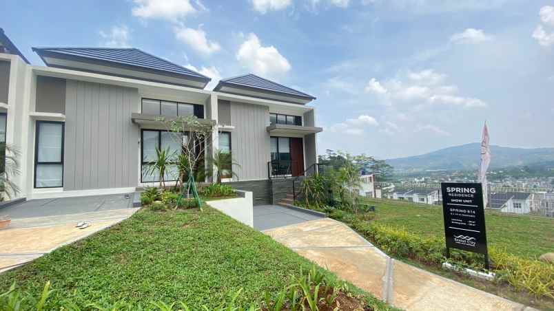 dijual rumah sentul city