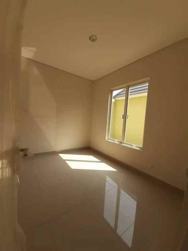 dijual rumah serpong