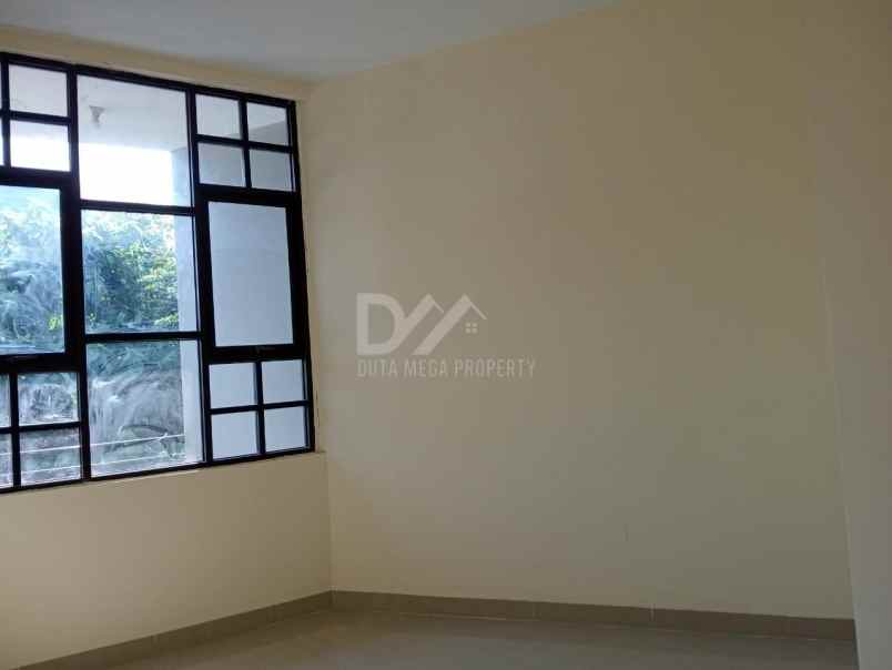 dijual rumah serpong park