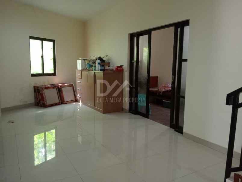 dijual rumah serpong park