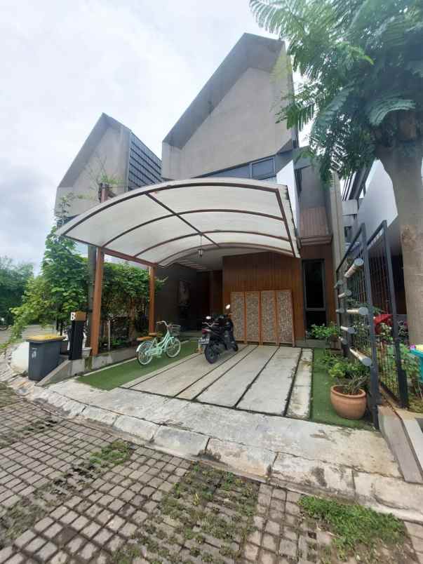 dijual rumah setu bambu apus cipayung