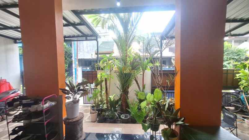 dijual rumah seturan caturtunggal kec