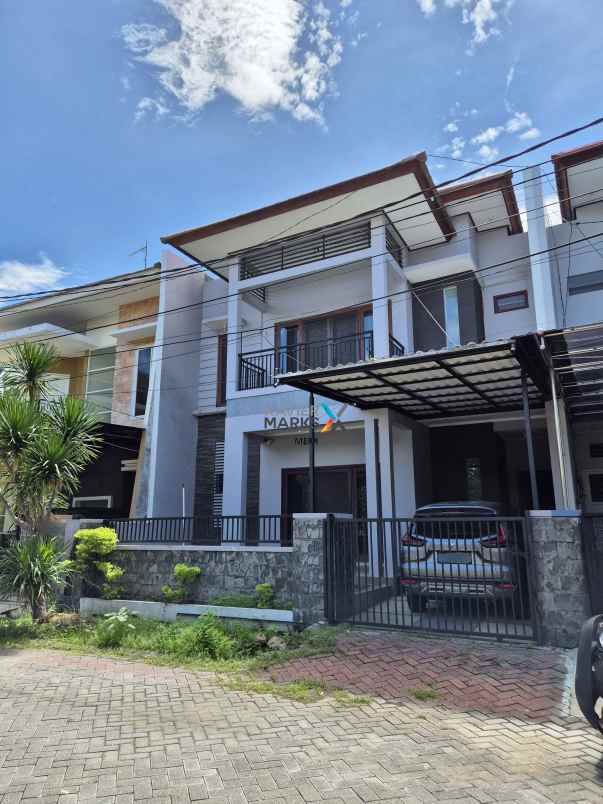 dijual rumah siap huni di araya galaxy bumi permai 2