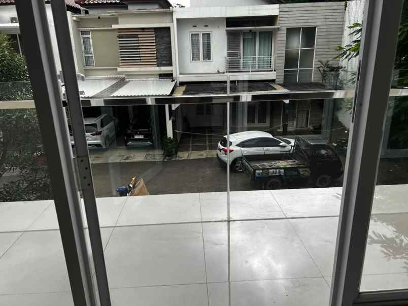 dijual rumah siap huni di cigadung dago bandung utara