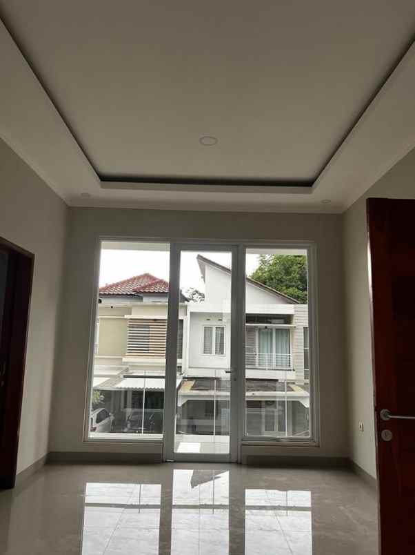 dijual rumah siap huni di cigadung dago bandung utara