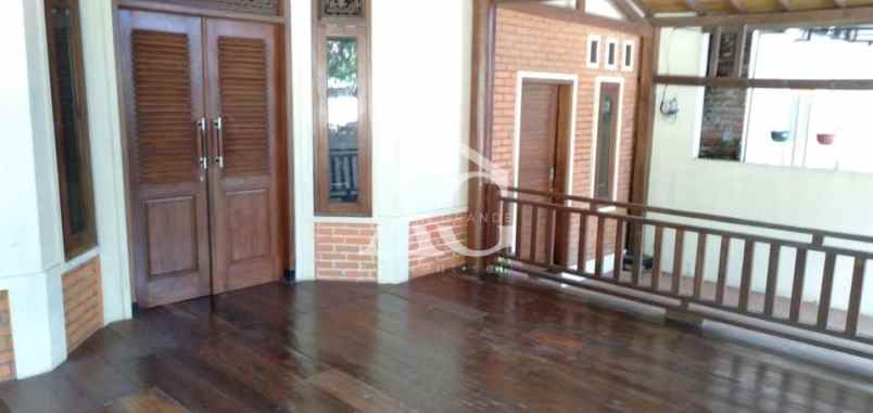 dijual rumah siap huni di joyogrand kota malang