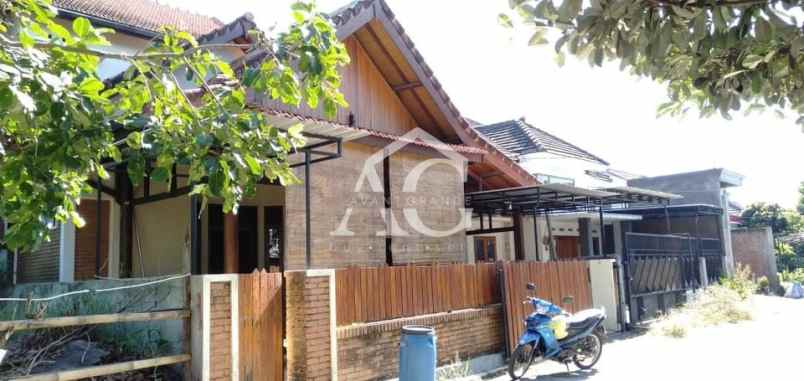 dijual rumah siap huni di joyogrand kota malang