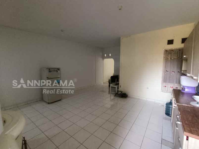 dijual rumah siap huni turun harga depok