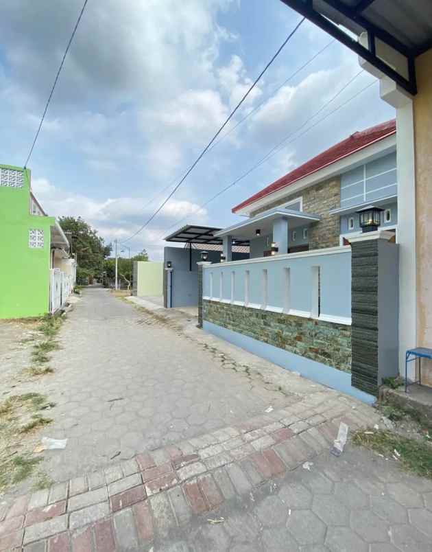dijual rumah sleman