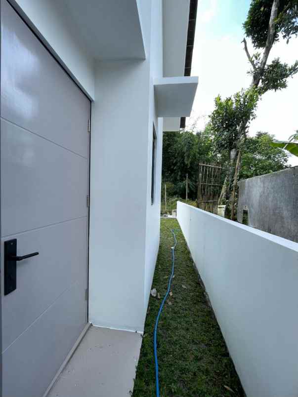 dijual rumah sukoharjo ngaglik sleman