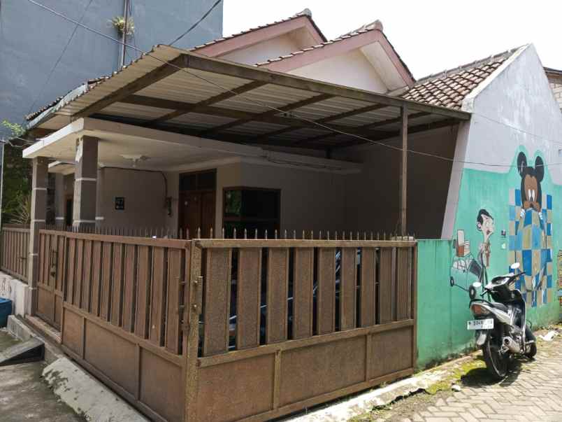 dijual rumah sukun