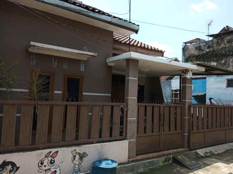 dijual rumah sukun