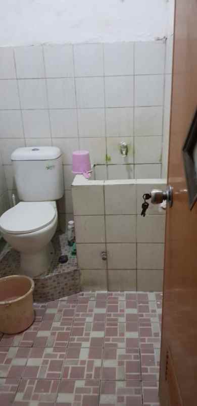 dijual rumah sulfat selatan