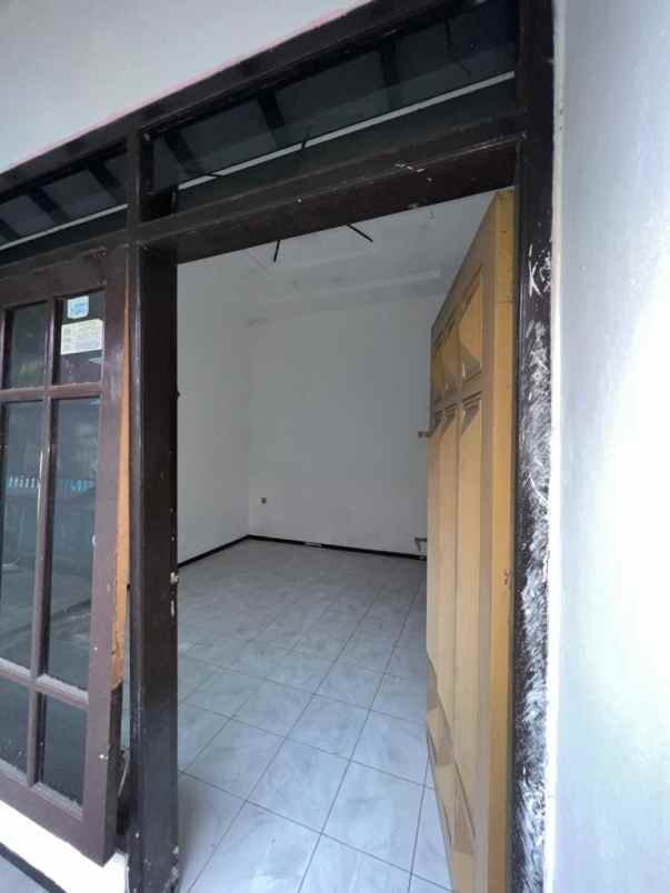 dijual rumah sulfat selatan